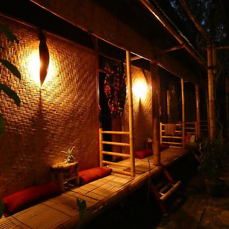 ギリ島 Uncle Hippie'S Dreamホステル エクステリア 写真