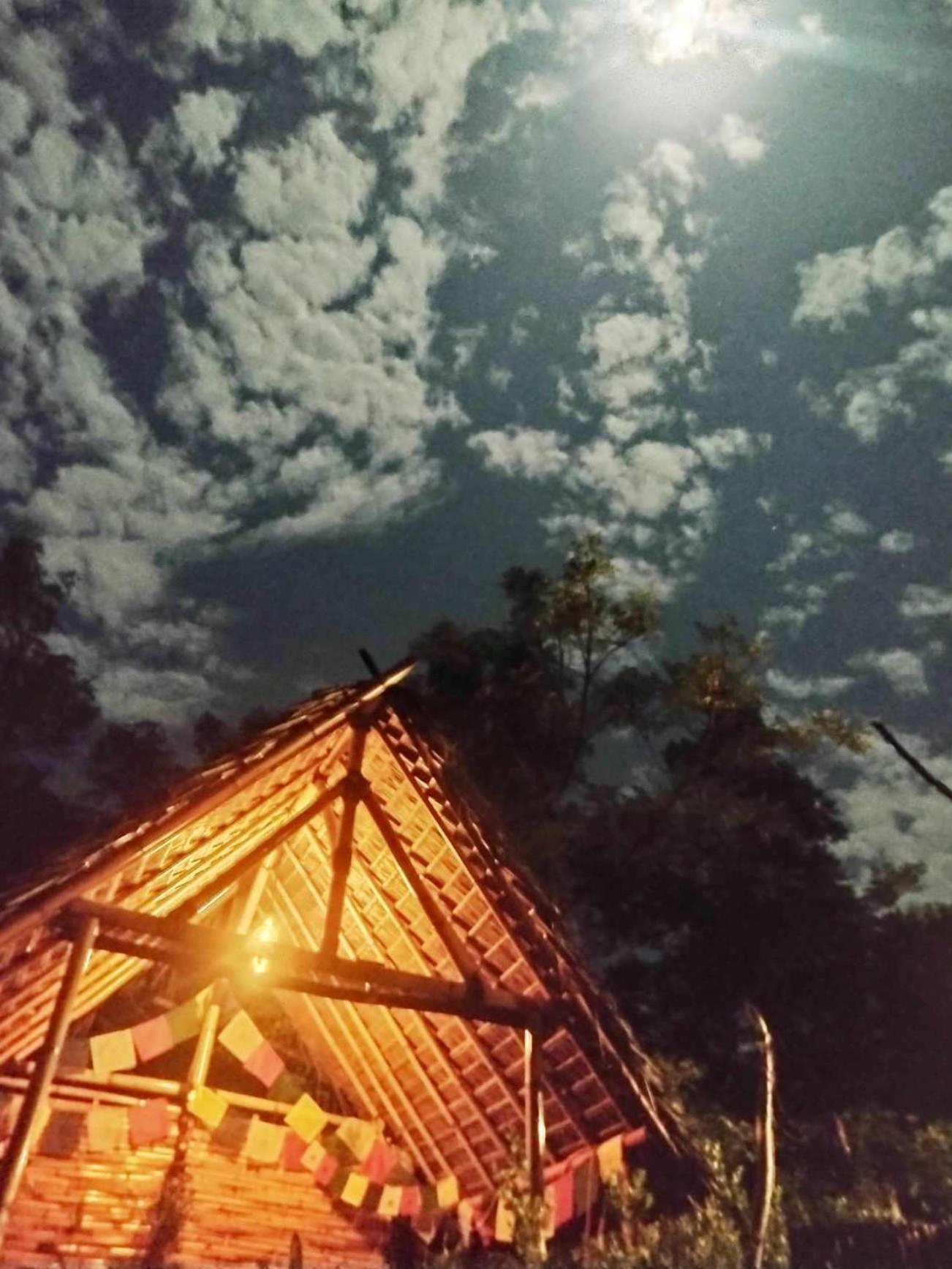 ギリ島 Uncle Hippie'S Dreamホステル エクステリア 写真